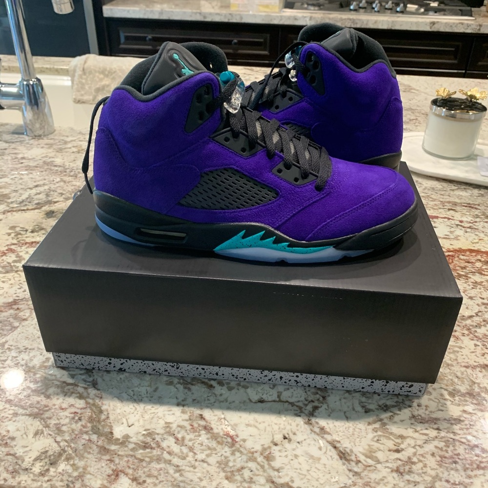 Air Jordan 5 purple grape size 9 and 11